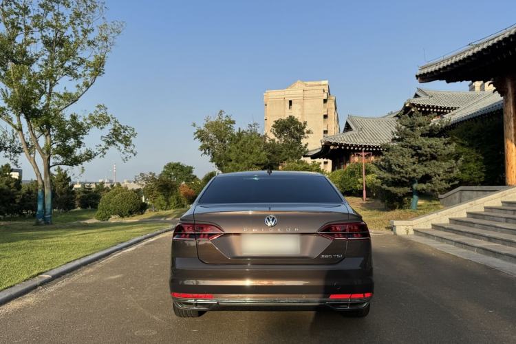 Used Volkswagen Phideon 2016 380TSI Two-Wheel-Drive Supreme Edition
