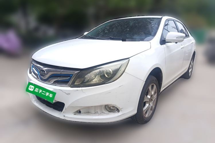 Used BYD e5 2016 300 Luxury Edition