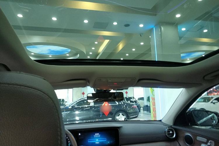 Used Mercedes-Benz E-Class New Energy 2023 E 350 e L Plug-in Hybrid Sedan
