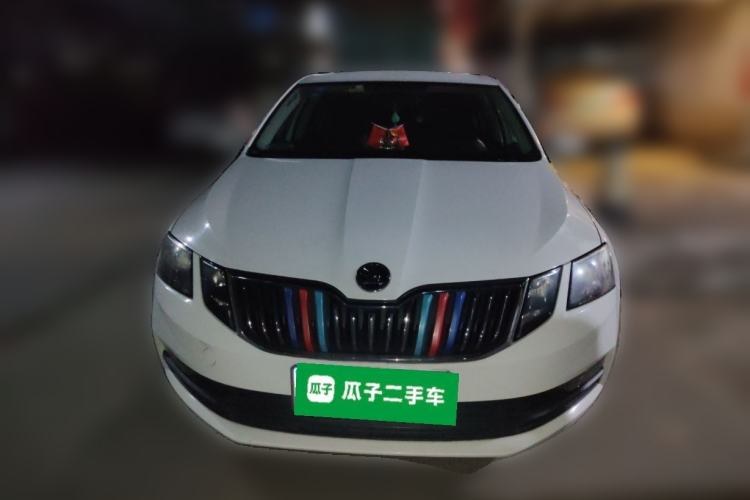 Used Skoda Octavia 2018 1.6L Automatic Comfort Edition
