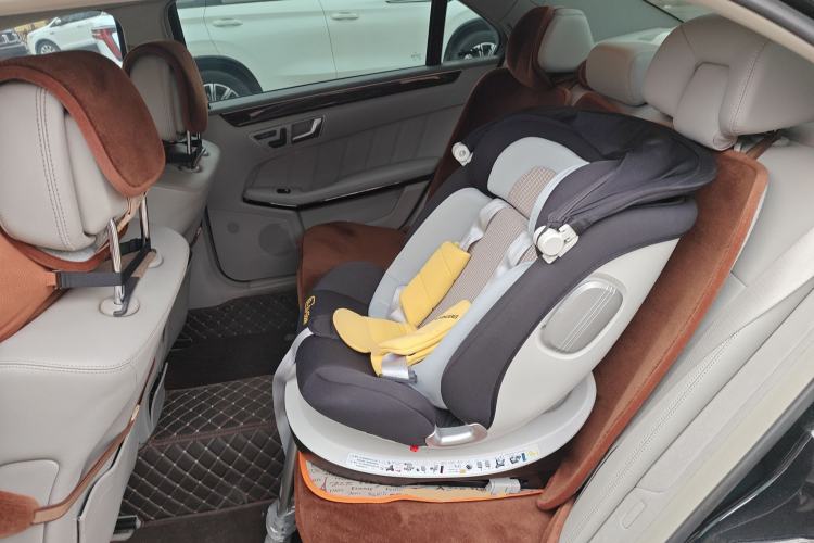 Used Mercedes-Benz E-Class 2013 E 260 L CGI Elegant Model