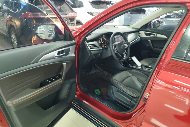 Used CHANGAN CS35PLUS 2018 1.6L Automatic Changlian Edition China V Standard