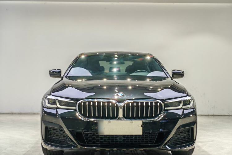 Used BMW 5 Series 2022 Second Facelift 525Li M Sport Package