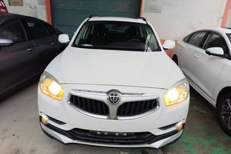 Used Brilliance V5 2014 1.5T Automatic Two-Wheel Drive Sport Model