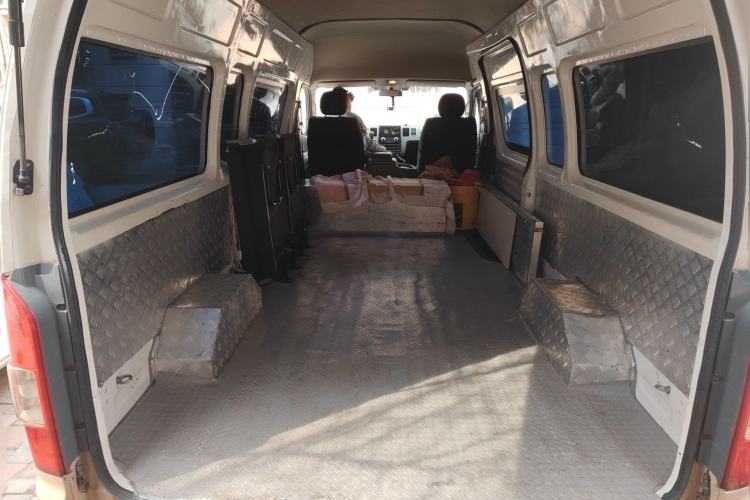 Used Foton Scenic G9 2016 2.4L Commercial Version Long Wheelbase 4G69
