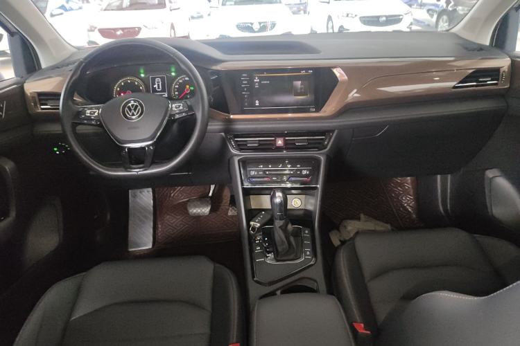 Used Volkswagen Tharu 2021 280TSI Two-Wheel Drive Comfort Edition
