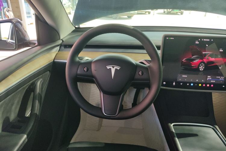 Used Tesla Model Y 2022 Revised Version Rear-Wheel Drive Steering Wheel