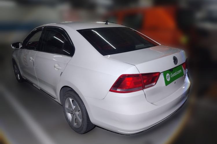 Used Volkswagen Santana 2015 1.6L Automatic Comfort Edition Rear Left 45 Deg