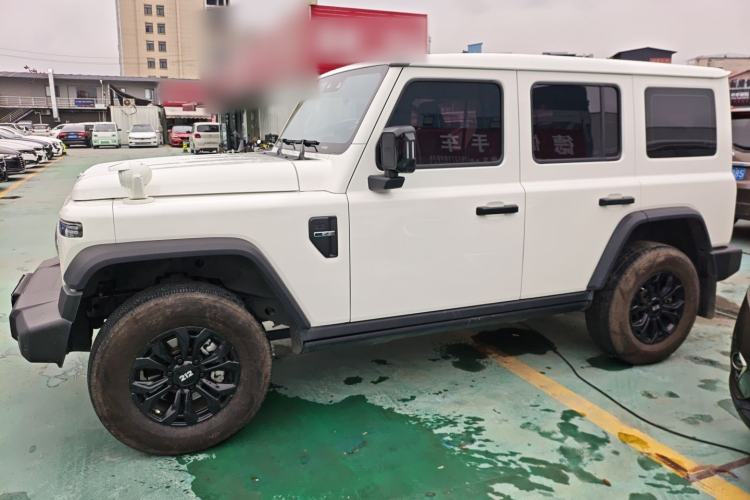 Used 212 T01 2024 2.0T Explorer