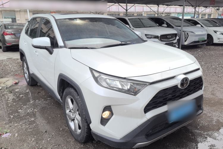 Used Toyota RAV4 2021 2.0L CVT Two-Wheel Drive Fashion Edition