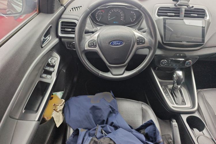 Used Ford Escort 2015 1.5L Automatic Fashion Model Steering Wheel