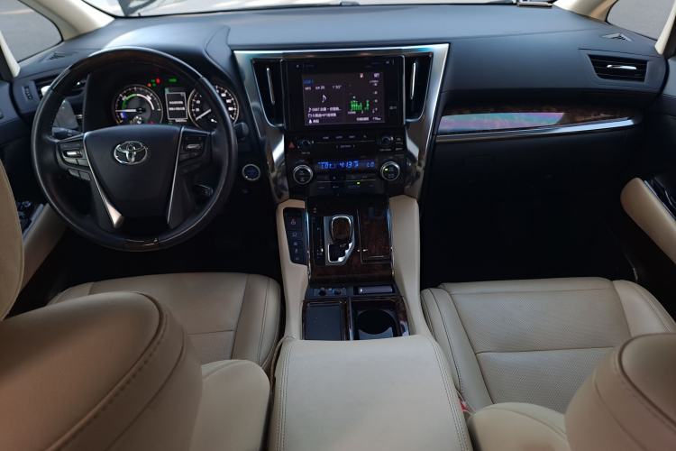 Used Toyota Alphard 2019 Dual-Engine 2.5L Luxury Edition