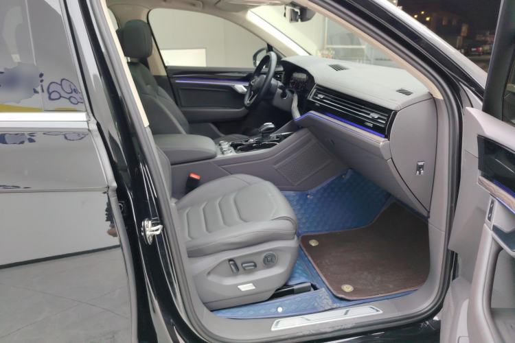 Used Volkswagen Touareg 2022 2.0 TSI RuiShang Edition

