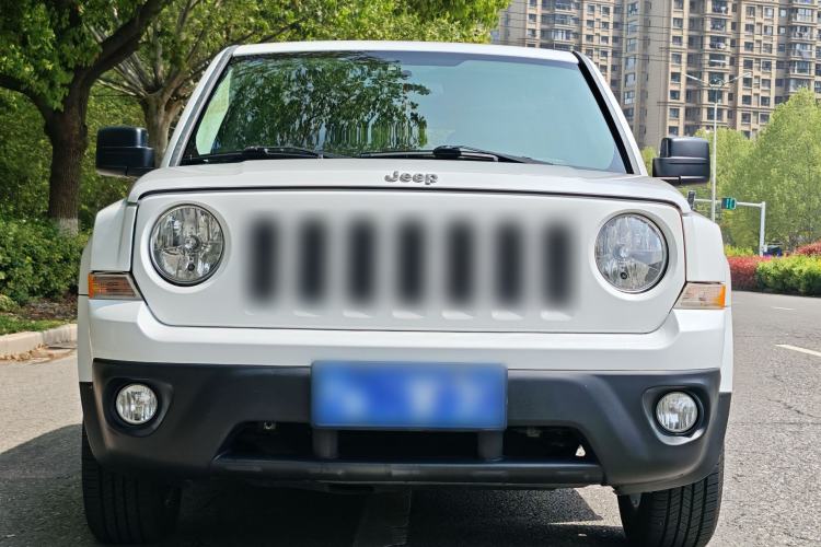 Used Jeep Patriot 2014 2.4L Sport Edition Exterior 3