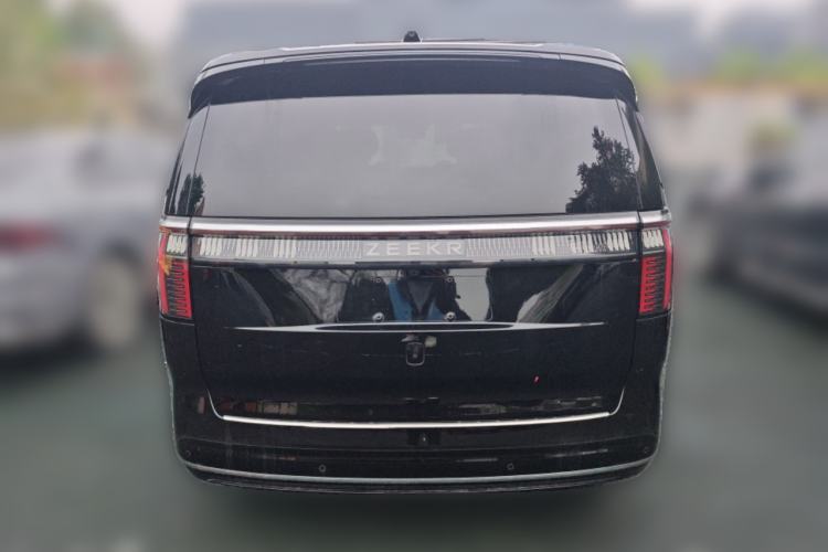 Used Zeekr 009 2022 Revised WE Version Rear