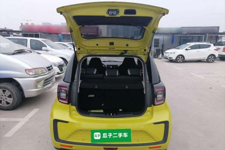 Used SOL E10X 2021 302 km Range Fashion Edition 31.4 kWh