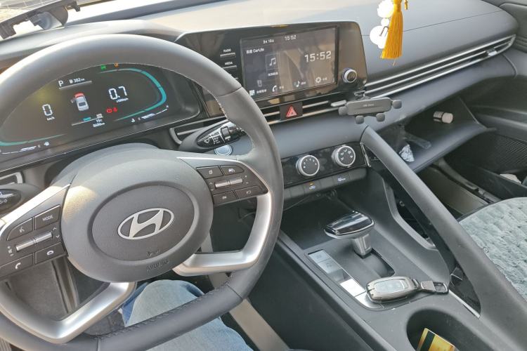 Used Hyundai Elantra 2023 1.5L CVT GLX Elite Edition
