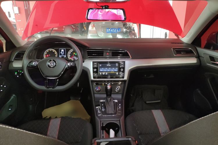 Used Volkswagen Lamando 2019 230TSI DSG Vision Edition China VI Standard