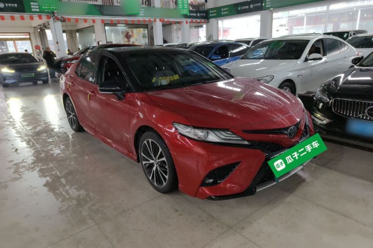 Used Toyota Camry 2019 2.5S FENGSHANG Version China VI Standard Front Right 45 Deg
