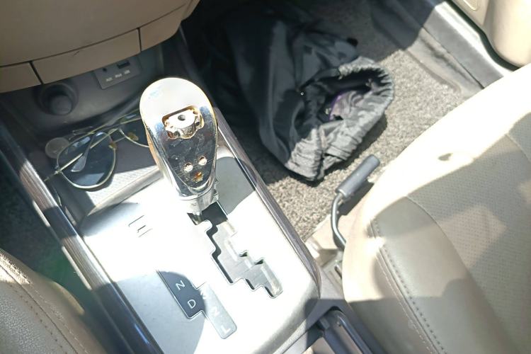 Used Hyundai Celesta 2011 1.6L Automatic Top-Tier Version
