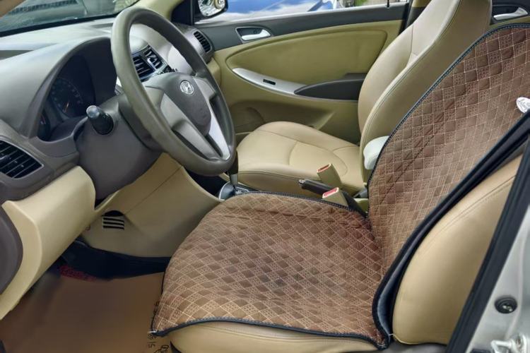 Used Hyundai Verna (older generation) 2010 Sedan 1.4L Automatic Comfort Model GS
