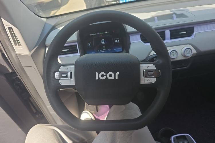 Used Chery QQ Ice Cream 2022 170km Sundae Phosphate Lithium-Ion Steering Wheel