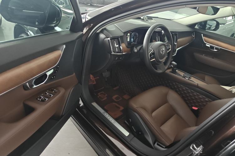 Used Volvo S90 2020 T5 Zhiyi Luxury Edition