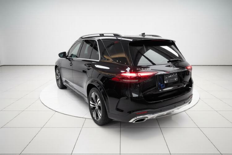 Used Mercedes-Benz GLE 2024 GLE 350 4MATIC Stylish Model Exterior 2