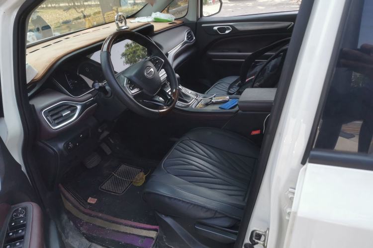 Used GAC Trumpchi M6 2021 PRO 270T DCT Luxury Edition
