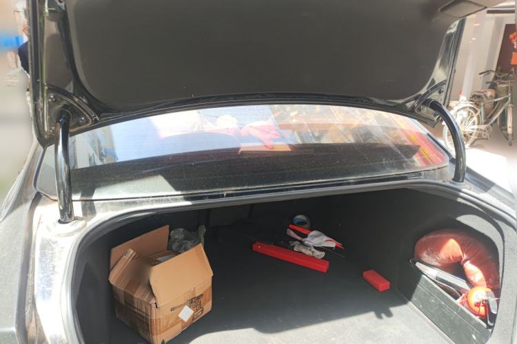 Used Volkswagen Magotan 2013 1.8TSI Luxury Model Trunk