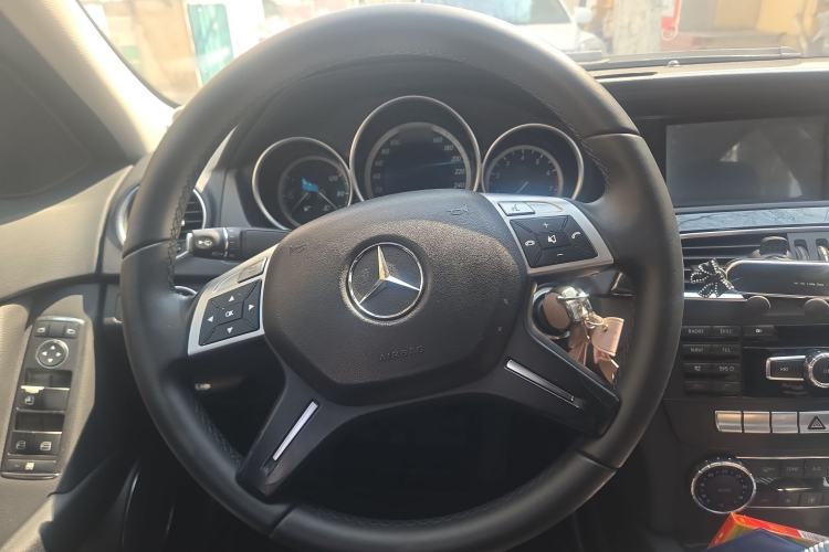 Used Mercedes-Benz C-Class 2013 C 180 CGI Classic