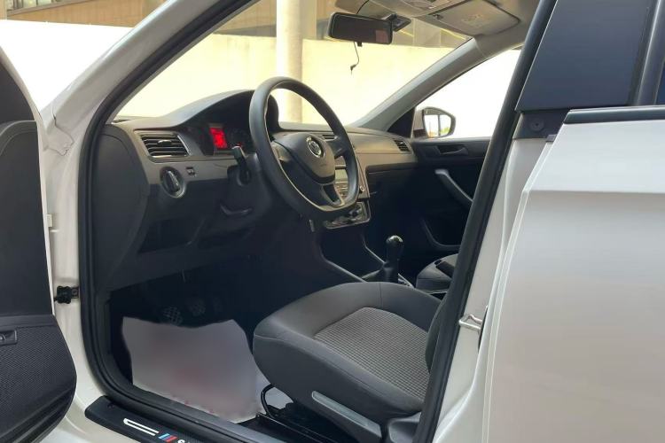 Used Volkswagen Santana 2021 1.5L Manual Fashion Edition