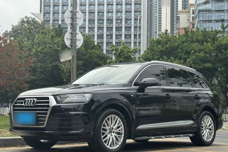 Used Audi Q7 