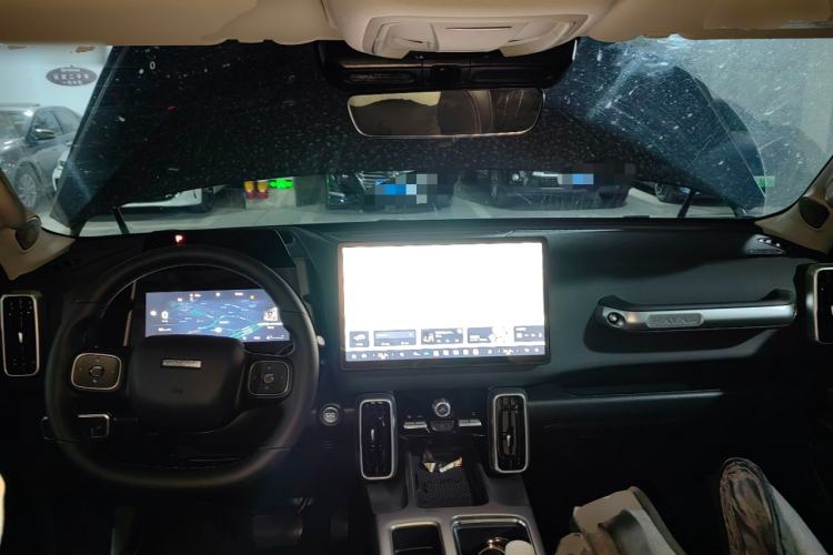 Used Haval DARGO 2026 Model 2.0T DCT Chinese Rural Dog Edition Center Console