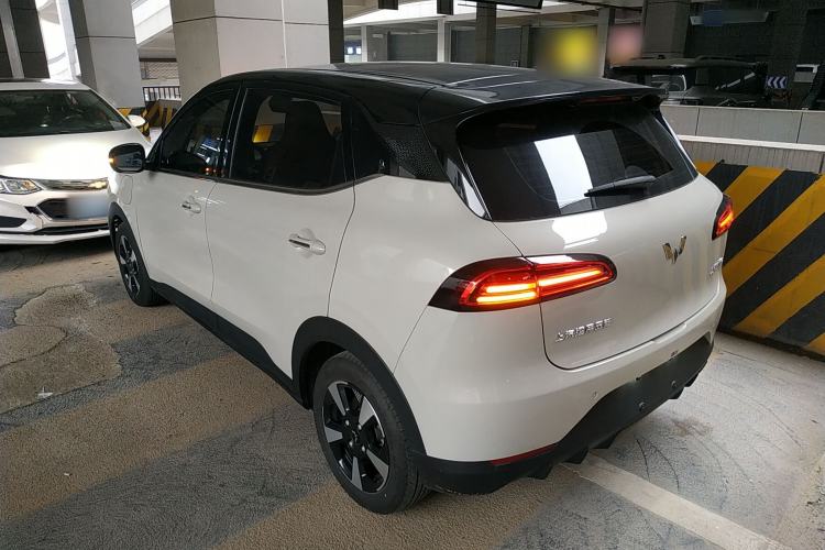Used Wuling Bingo PLUS 2024 330 km Range Five-Seater Version Rear Left 45 Deg