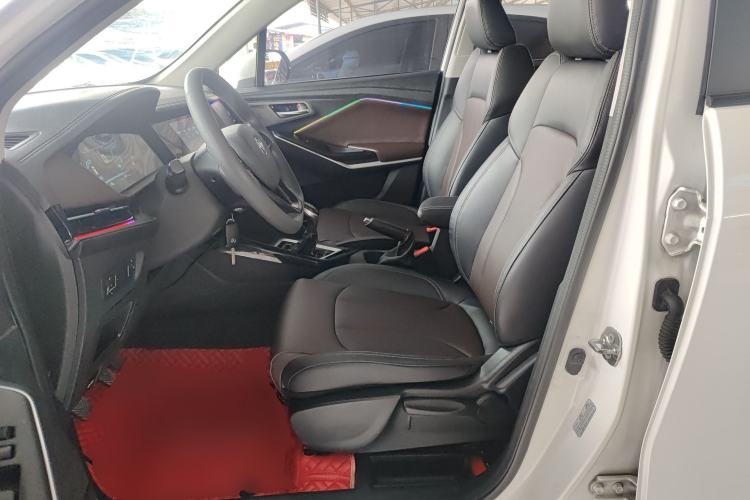 Used CHANGAN CS15 2019 1.5L Manual Entry-Level Version China VI Standard Left Front Seat