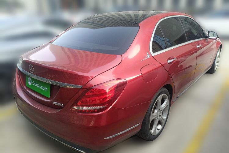 Used Mercedes-Benz C-Class 2015 C 260 L
