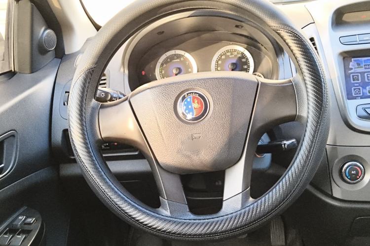 Used Geely Auto Diamond 2014 Sedan 1.5L Manual Entry-Level Model
