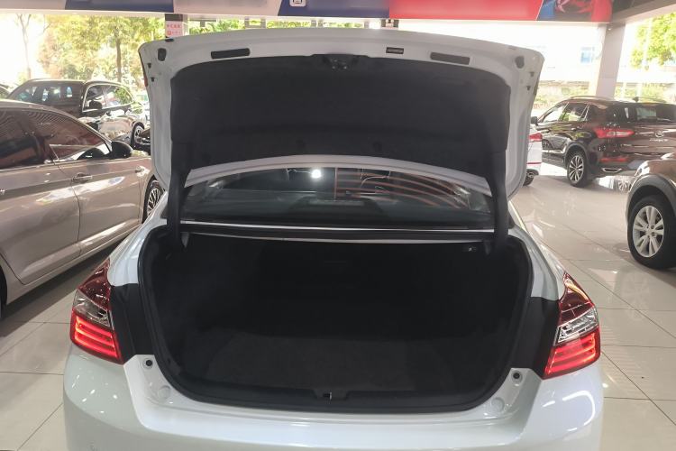 Used Honda Accord 2016 2.0L Comfort Edition
