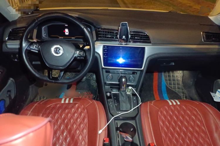 Used Volkswagen Lamando 2021 Facelift 280TSI DSG Comfort Edition (Manual Air Conditioning)