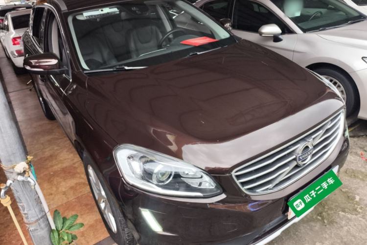 Used Volvo XC60 2017 T5 AWD Smart Upgrade Model