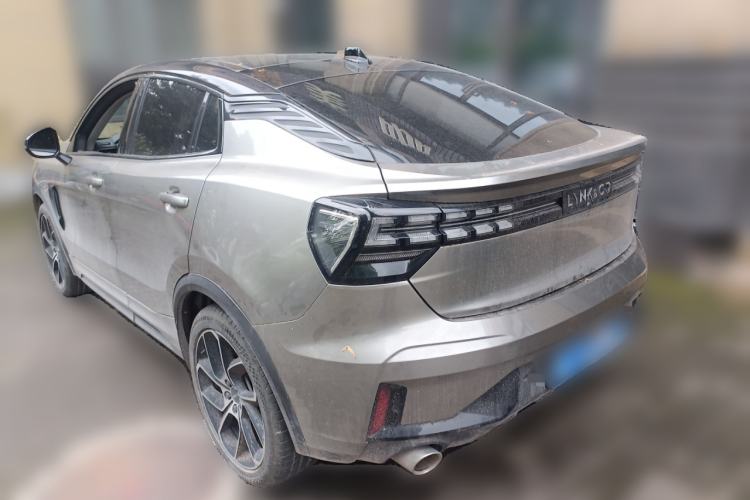 Used Lynk & Co 05 2022 2.0T Two-Wheel Drive Shine Halo Rear Left 45 Deg