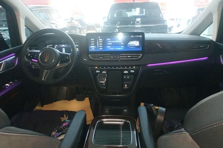 Used Hongqi HQ9 2023 2.0T Smart Connect Flagship Edition