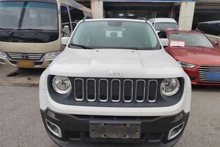 Used Jeep Renegade 2017 180T Automatic High-Energy Version Front