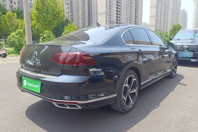 Used Volkswagen Magotan 2023 2 Million Units Limited Edition 330TSI DSG Leading Version