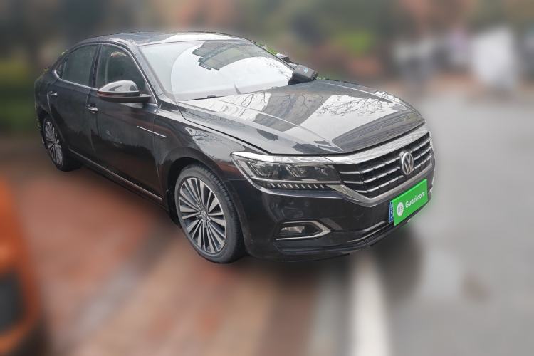 Used Volkswagen Passat 2020 330TSI Luxury Edition China VI