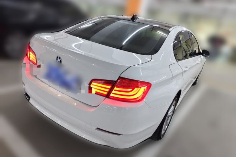 Used BMW 5 Series 2011 523Li Luxury Model Rear Right 45 Deg