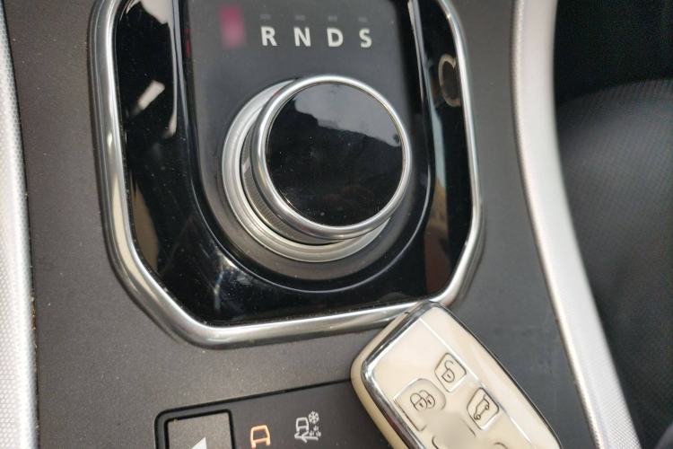 Used Land Rover Range Evoque 2013 2.2T 5-Door Diesel Edition Gear Lever