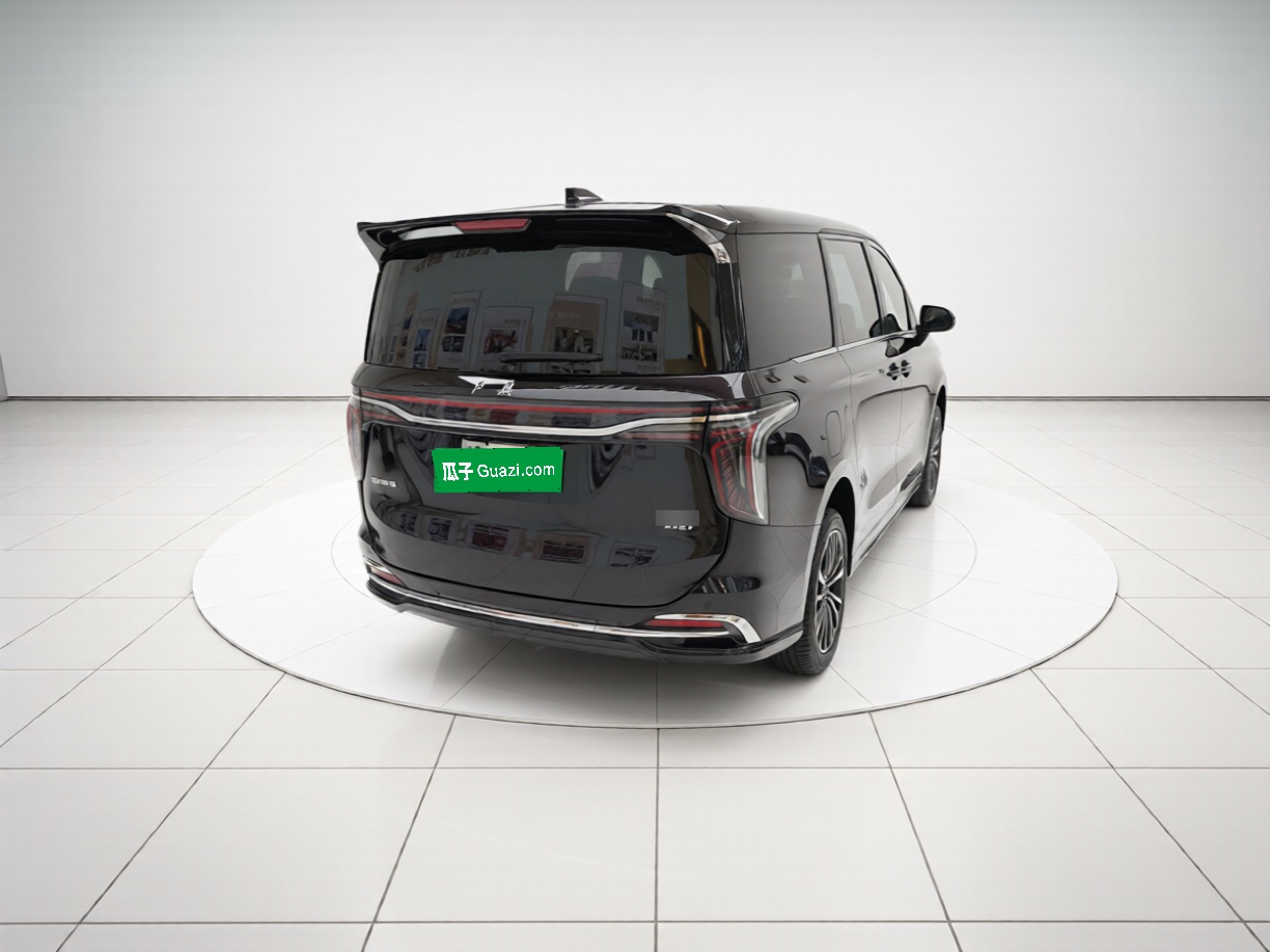 Hongqi HQ9 PHEV 2024 2.0T Four-Wheel Drive Luxury Edition — снимка 5