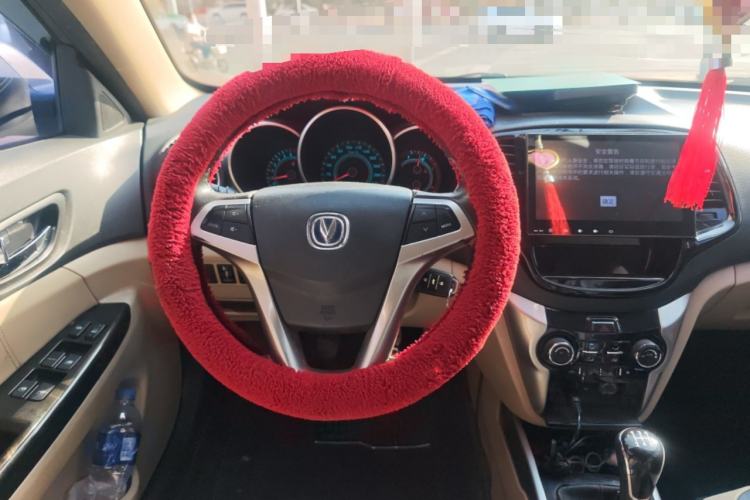 Used CHANGAN Eado 2012 1.6L Manual Luxury Model China IV Standard Steering Wheel